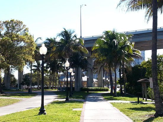 Fort Myers River District